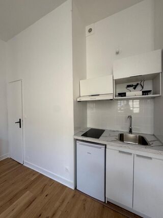  Appartement � louer 1 pi�ce  Bordeaux