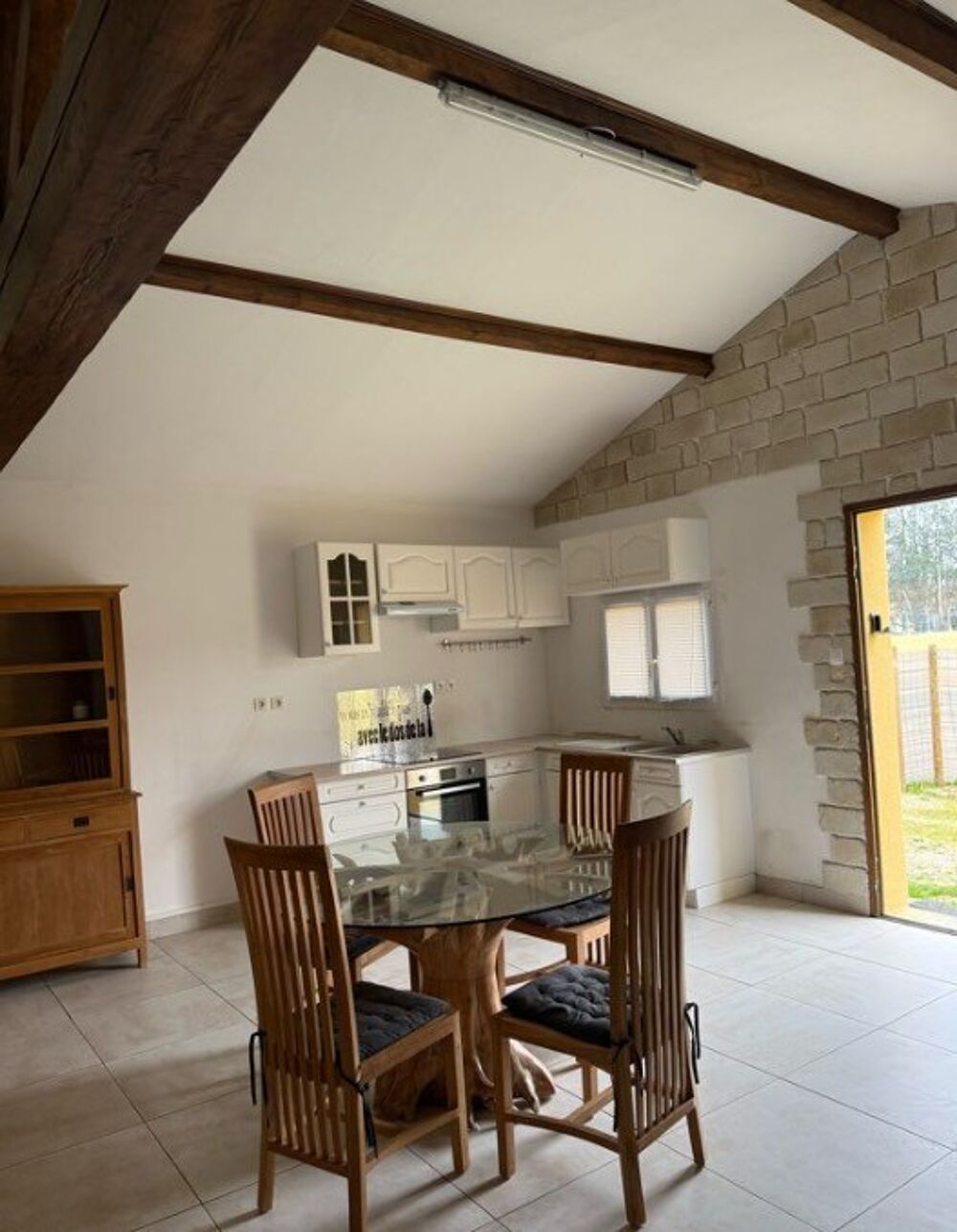 Location Maison Maison/Villa T3 Eglisottes-et-chalaures