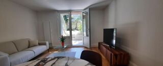  Appartement à louer 3 pièces 81 m²