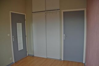  Appartement à louer 2 pièces 