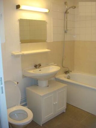  Appartement à louer 1 pièce 27 m² Bordeaux