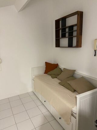  Appartement à louer 1 pièce 15 m²
