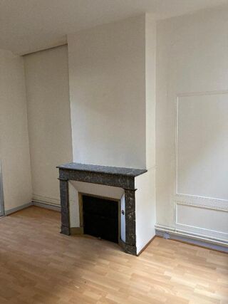 Appartement à louer 3 pièces 