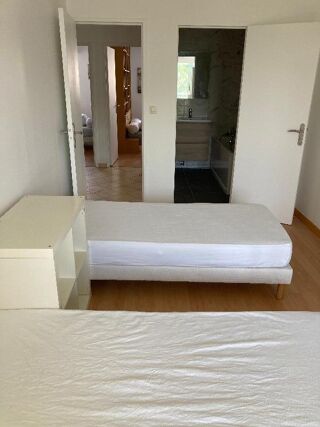  Appartement à louer 1 pièce 10 m²