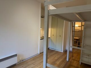  Appartement à louer 1 pièce 24 m²