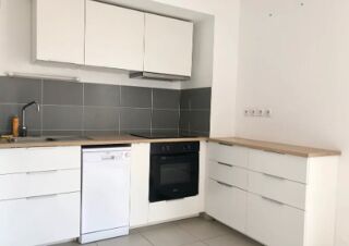  Appartement à louer 3 pièces 72 m² Bordeaux
