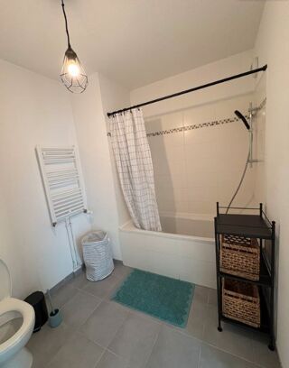  Appartement à louer 1 pièce 33 m²