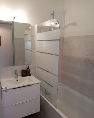  Appartement à louer 1 pièce 28 m²