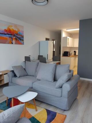  Appartement à louer 5 pièces 80 m² Merignac