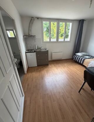  Appartement à louer 1 pièce 17 m²