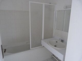 Appartement à louer 3 pièces 67 m²