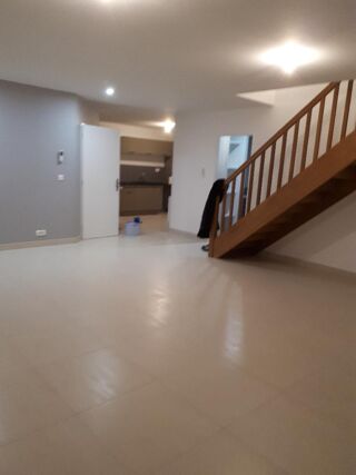  Maison à louer 5 pièces 130 m² Villenave-d'ornon