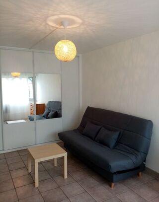  Appartement à louer 1 pièce 28 m²