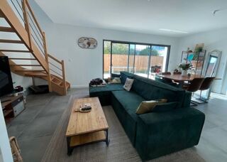  Maison à louer 5 pièces 120 m²