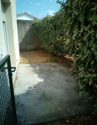  Appartement à louer 3 pièces 70 m²