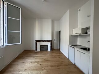  Appartement à louer 1 pièce 