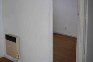  Appartement à louer 2 pièces 33 m²