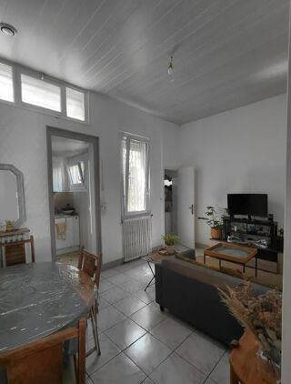 Maison à louer 2 pièces 