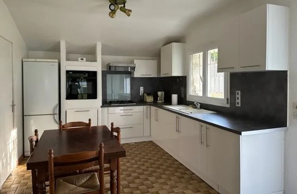 Location Maison Maison/Villa T3 Jau-dignac-et-loirac