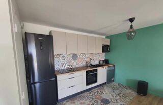  Appartement à louer 3 pièces 85 m²