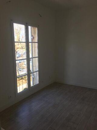  Appartement à louer 2 pièces 40 m²