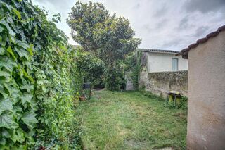  Maison à louer 4 pièces 150 m²