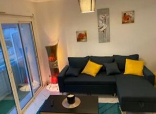 Appartement à louer 2 pièces 52 m²