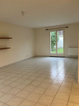  Maison à louer 5 pièces 110 m²