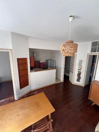  Appartement à louer 3 pièces 45 m²