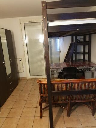  Appartement à louer 1 pièce 22 m²