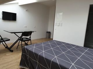  Appartement à louer 1 pièce 25 m²