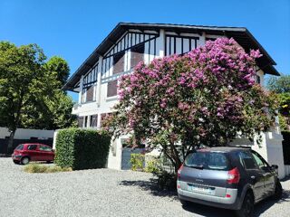  Appartement à louer 3 pièces 55 m²