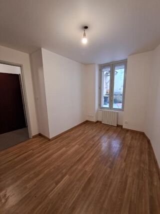  Appartement � louer 3 pi�ces  Monsegur