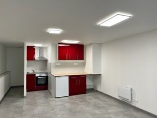  Appartement à louer 3 pièces 40 m²