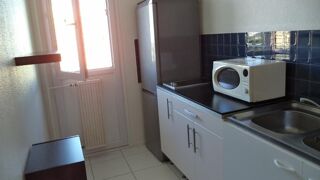  Appartement à louer 3 pièces 60 m²