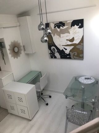  Appartement à louer 1 pièce 35 m²