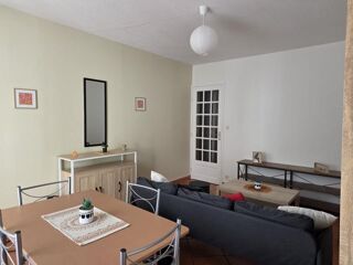  Appartement à louer 2 pièces 51 m²