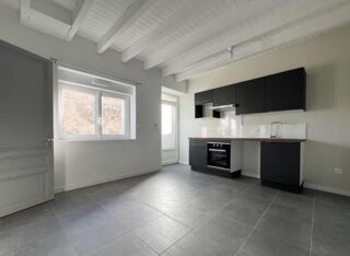  Maison à louer 4 pièces 70 m²