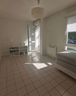  Appartement à louer 1 pièce 18 m²