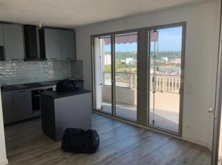  Appartement � louer 4 pi�ces  Bordeaux