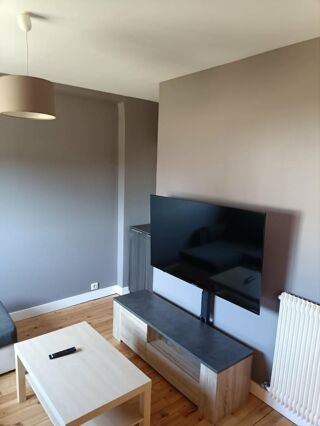  Appartement à louer 3 pièces 70 m²