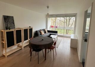  Appartement à louer 5 pièces 81 m²