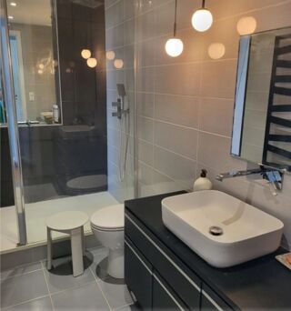  Appartement à louer 4 pièces 97 m²