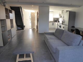  Maison à louer 4 pièces 83 m²