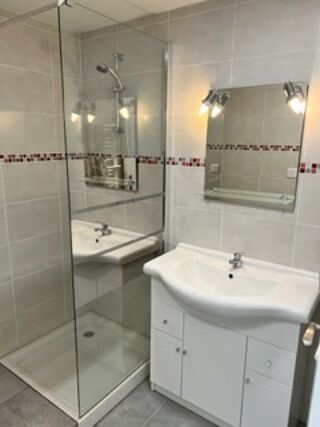  Appartement à louer 3 pièces 40 m²