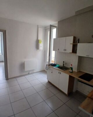 Appartement à louer 2 pièces 40 m²