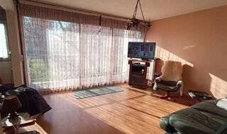  Appartement à louer 4 pièces 75 m²