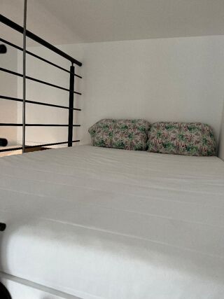  Appartement à louer 1 pièce 12 m²