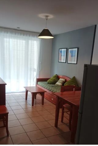  Appartement à louer 3 pièces 40 m²