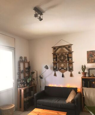  Appartement à louer 2 pièces 